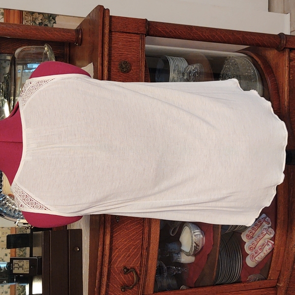 Loft Lace Embellished Flowy Tunic Tank Blouse Cream XSP - Picture 2 of 12
